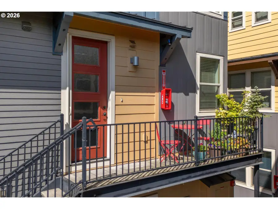 4319 SE Division St #B, Portland, OR 97206 - #2