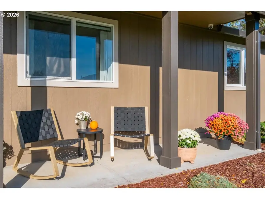 1487 NE Palace Dr, Salem, OR 97301 - #3
