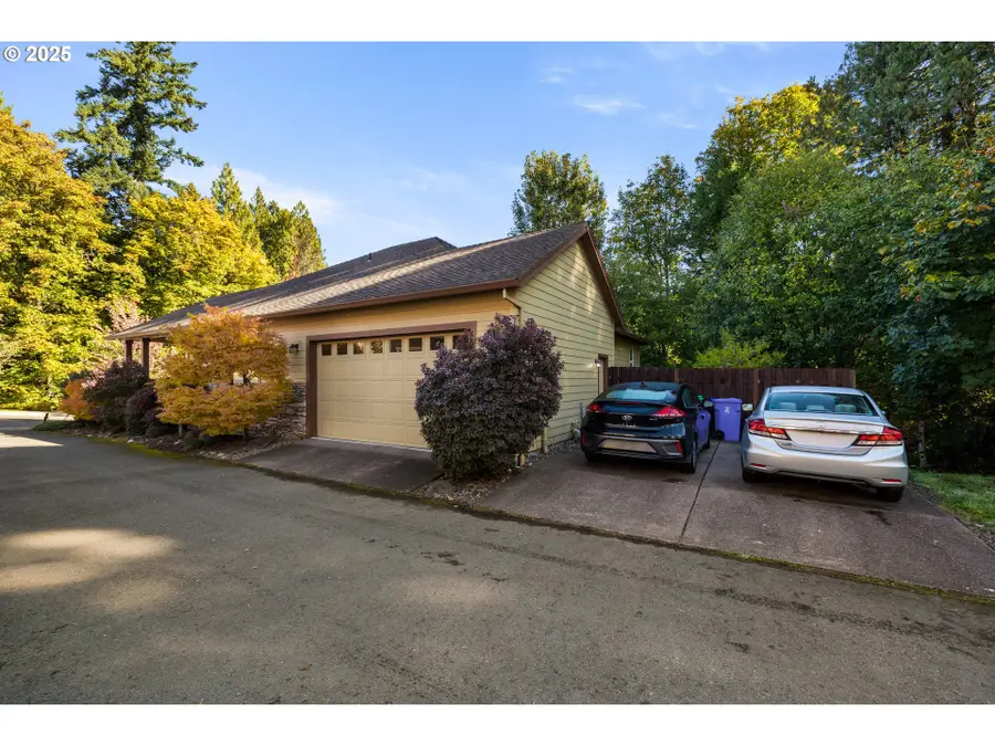 242 SE 29th St, Gresham, OR 97080 - Image #3