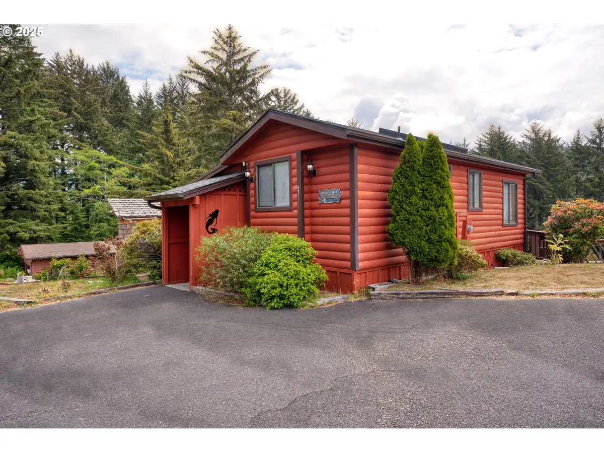 19921 Whaleshead Rd #M2, Brookings, OR 97415 - Image #1