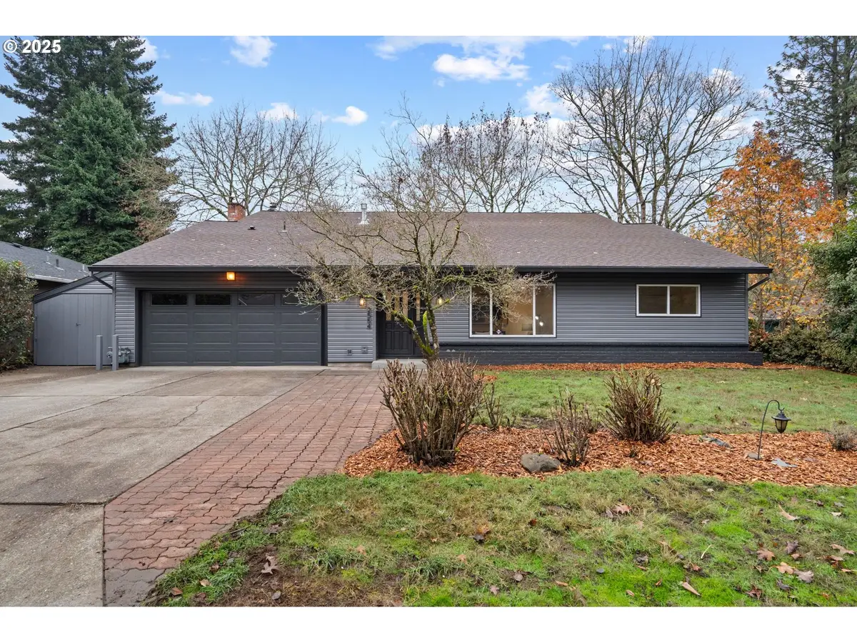 2554 SE Buttercup Ct, Hillsboro, OR 97123 - Image #1