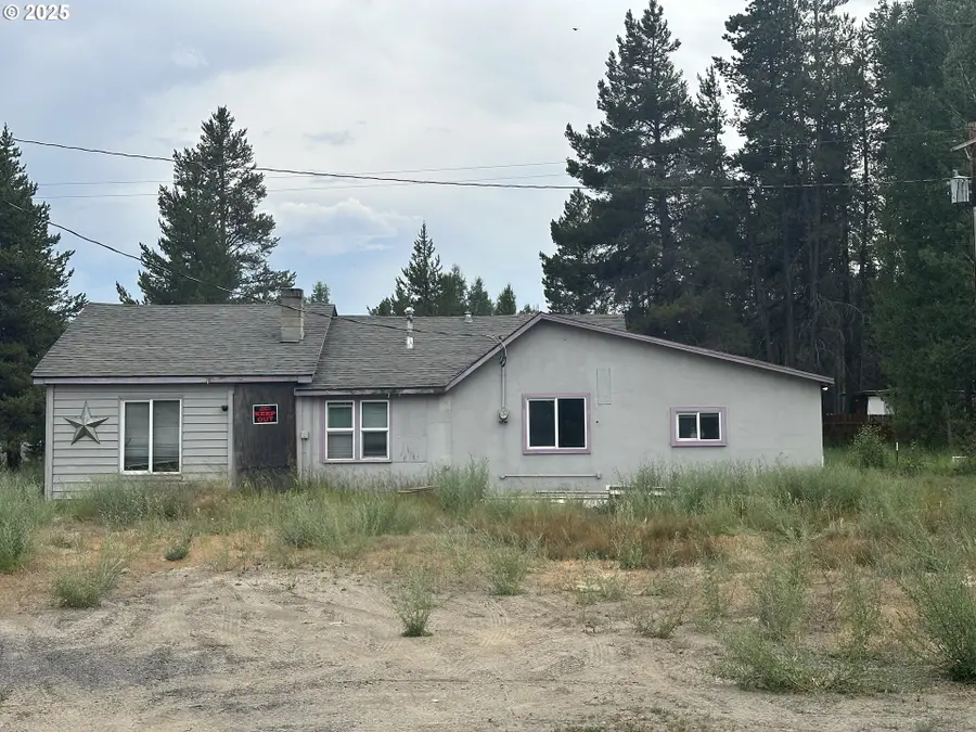 135962 Hwy 97, Crescent, OR 97733 - Image #3