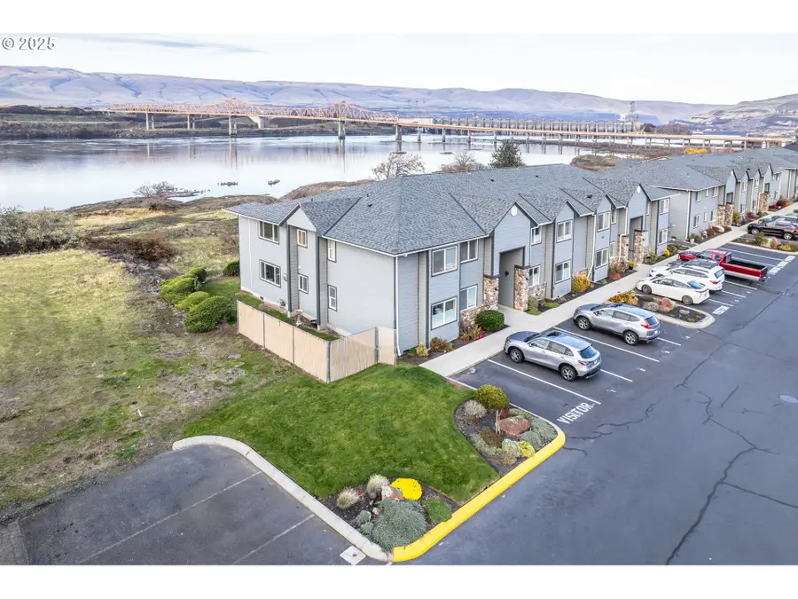 240 Lone Pine Ln #2, The Dalles, OR 97058 - Image #2
