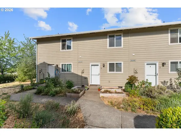 3305 E Vittoria Way #6, Newberg, OR 97132