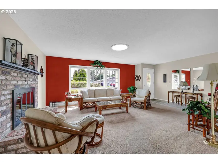 1415 20th St, Florence, OR 97439 - #3