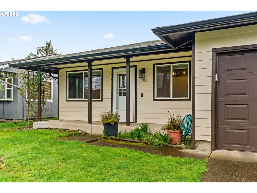 292 NE Conifer Blvd, Corvallis, OR 97330 - #3
