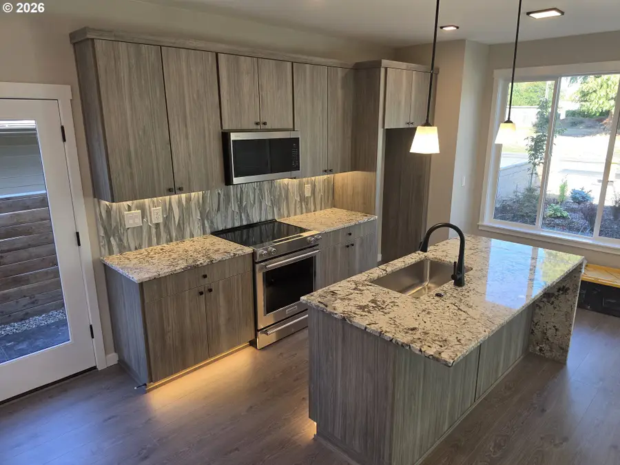 4836 SE Monroe Ave #C, Milwaukie, OR 97222 - #2