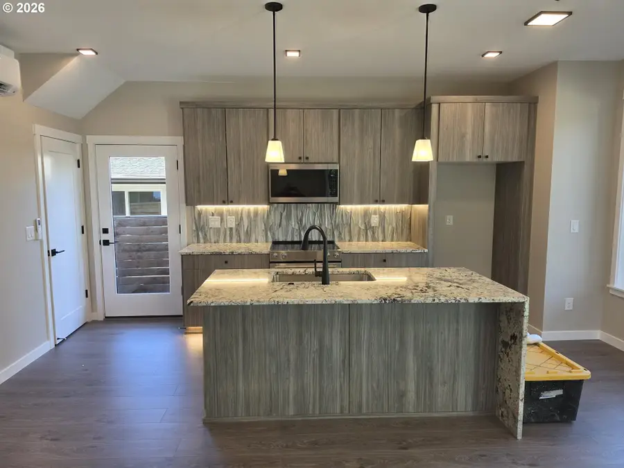 4836 SE Monroe Ave #C, Milwaukie, OR 97222 - #3