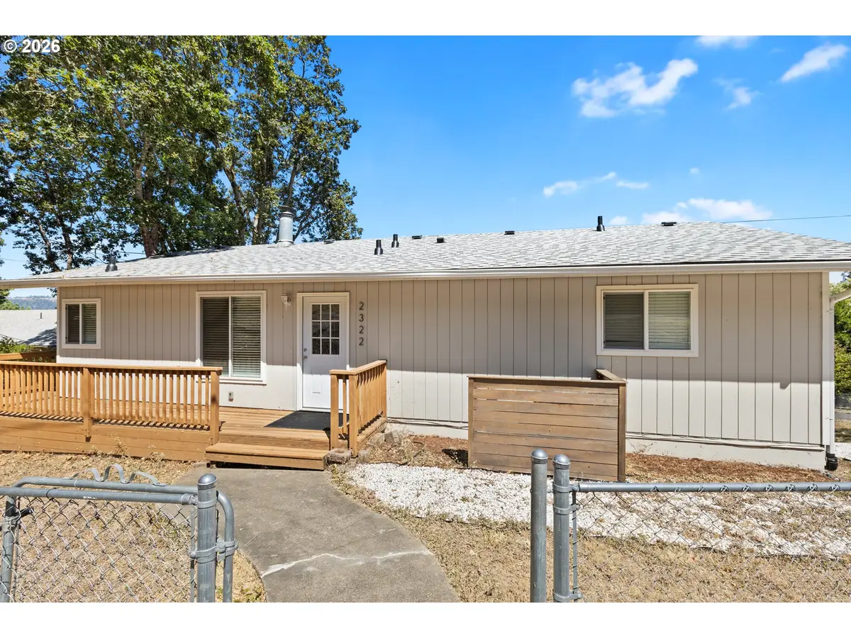 2322 W Military Ave, Roseburg, OR 97471 - #1