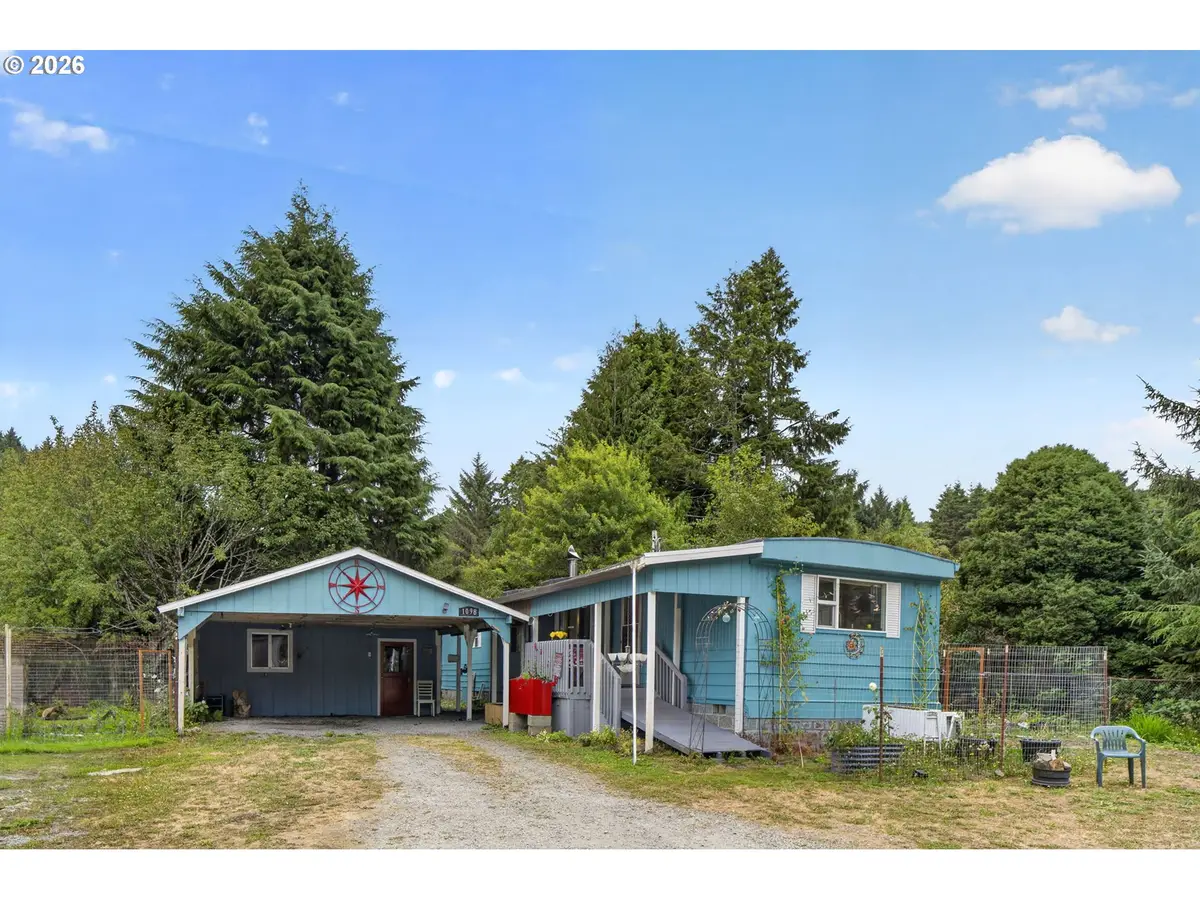 1098 S Harbor St, Rockaway Beach, OR 97136 - #1