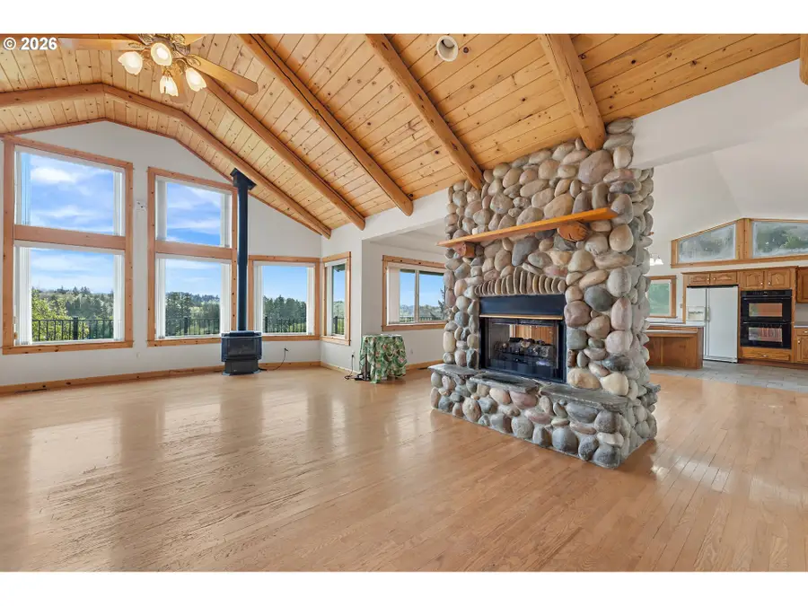 44204 SE Marmot Rd, Sandy, OR 97055 - #3