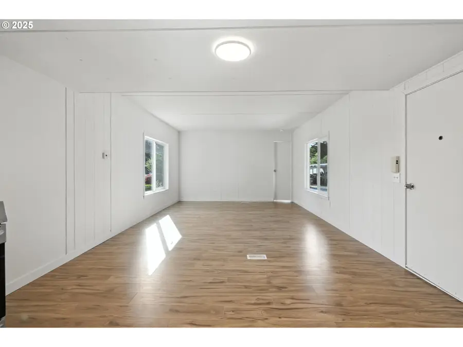 1901 SE Minter Bridge Rd #10, Hillsboro, OR 97123 - Image #3