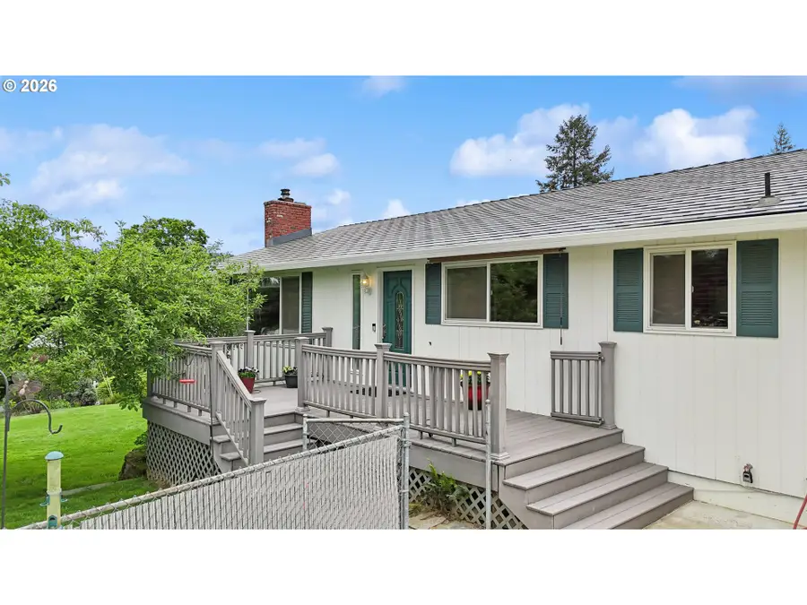 16070 S Holcomb Blvd, Oregon City, OR 97045 - #3