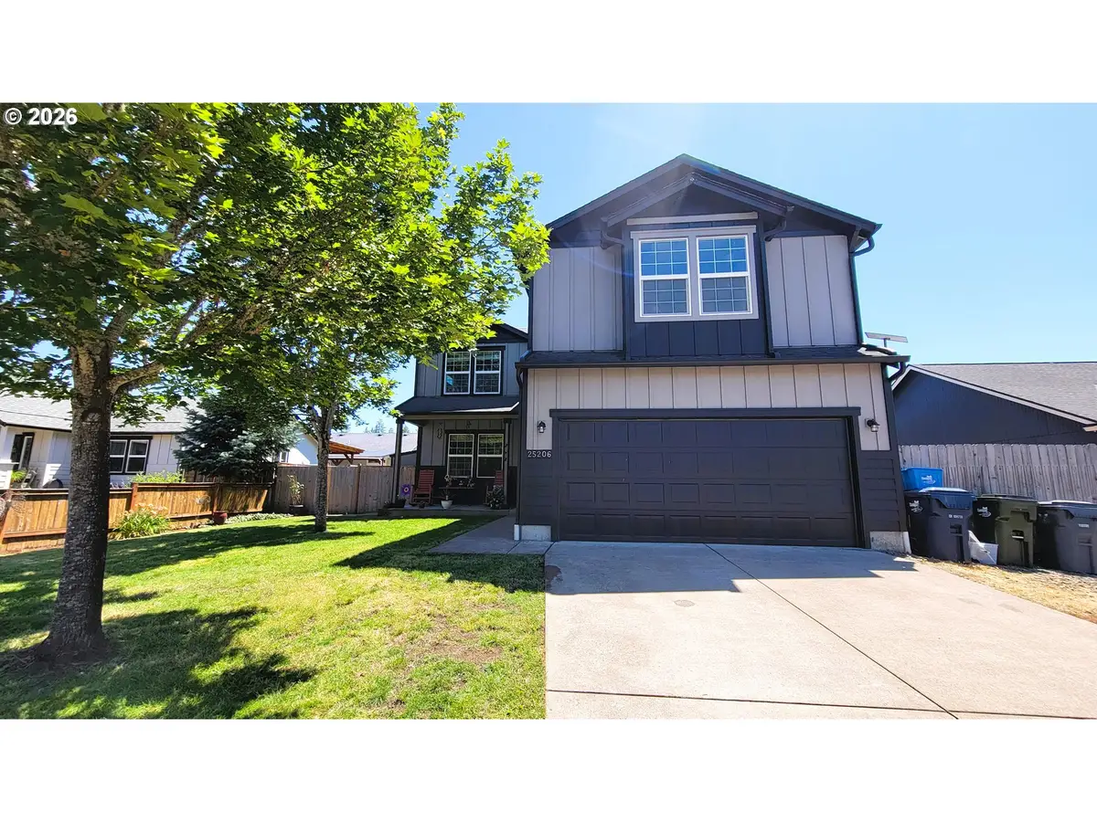 25206 Irenic Ave, Veneta, OR 97487 - #1