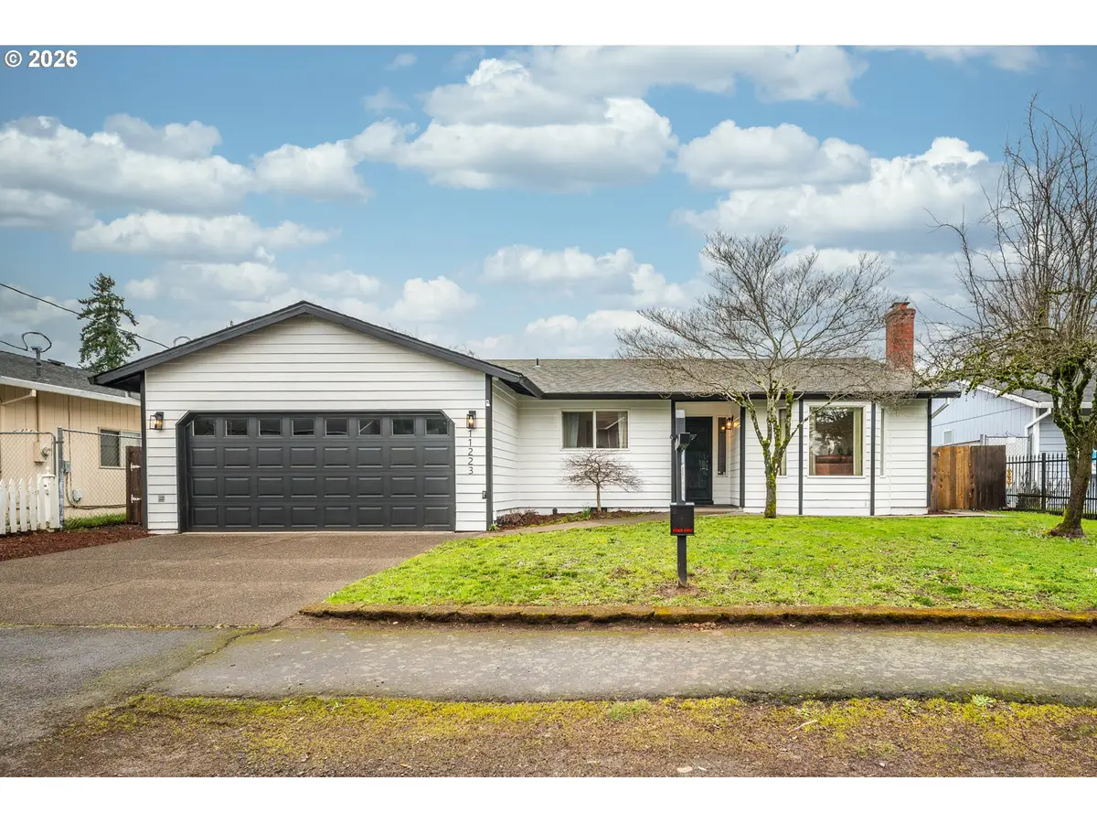 11223 SE Clinton St, Portland, OR 97266 - #1