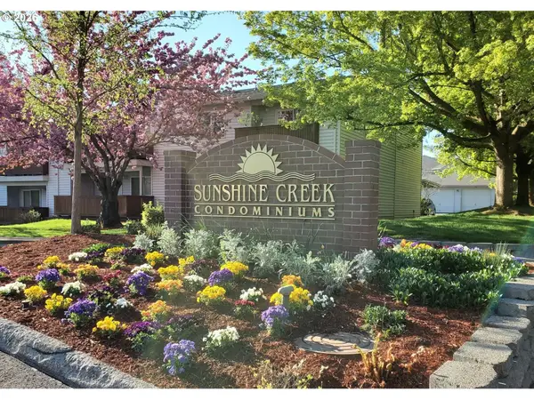 10620 SW Davies Rd #4, Beaverton, OR 97008