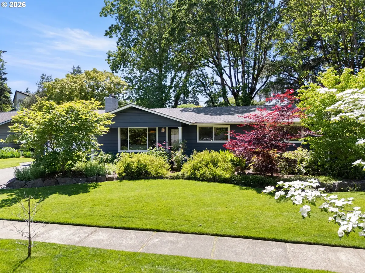 12320 SW Tremont St, Portland, OR 97225 - #1