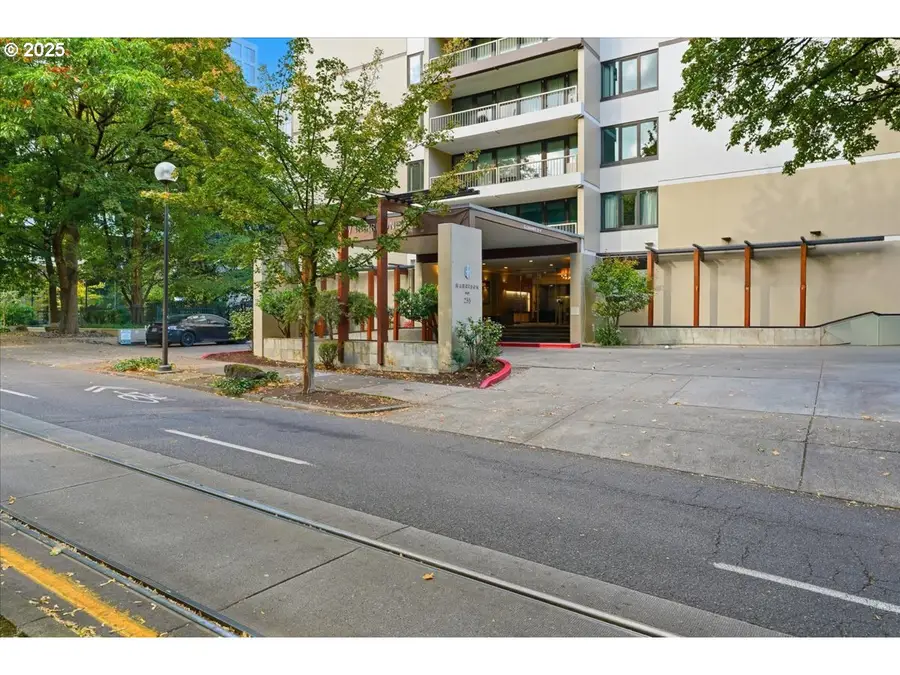 255 SW Harrison St #1B, Portland, OR 97201 - Image #3