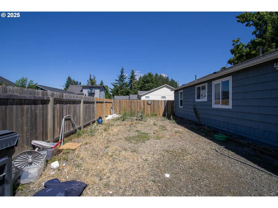 2343 31st St, Springfield, OR 97477 - Image #2