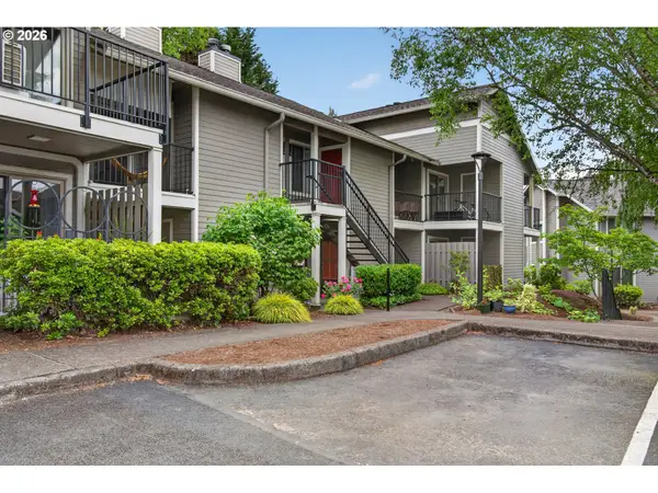 86 Kingsgate Rd #F105, LakeOswego, OR 97035