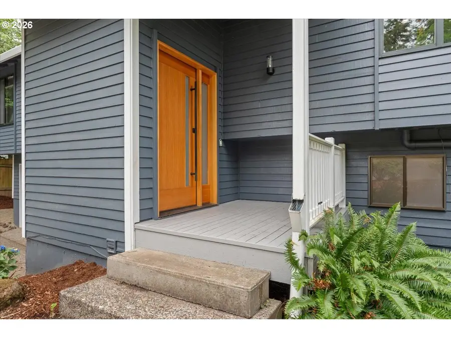 419 Ridge Crest Dr, Oregon City, OR 97045 - #2