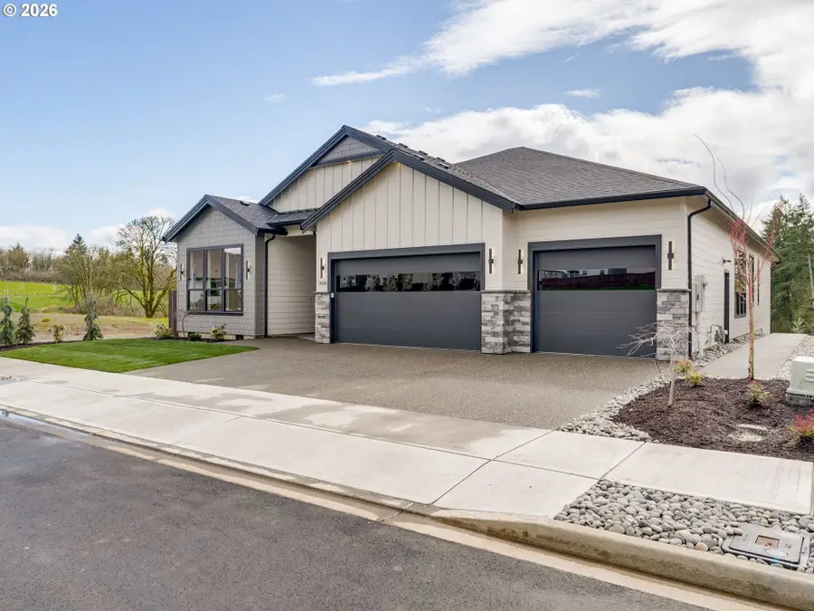 905 NW 173rd Cir, Ridgefield, WA 98642 - #2