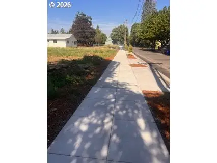 8790 SE Brooklyn St, Portland, OR 97266 - #2