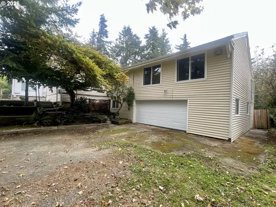 1431 Central Ave, Coos Bay, OR 97420 - #3