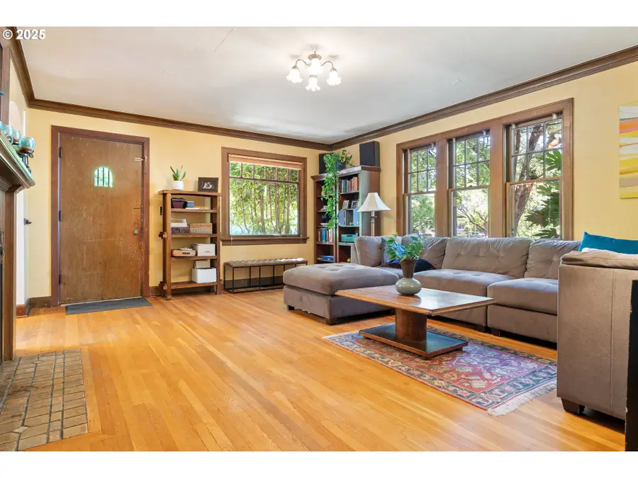 2406 SE 30th Ave, Portland, OR 97214 - Image #3