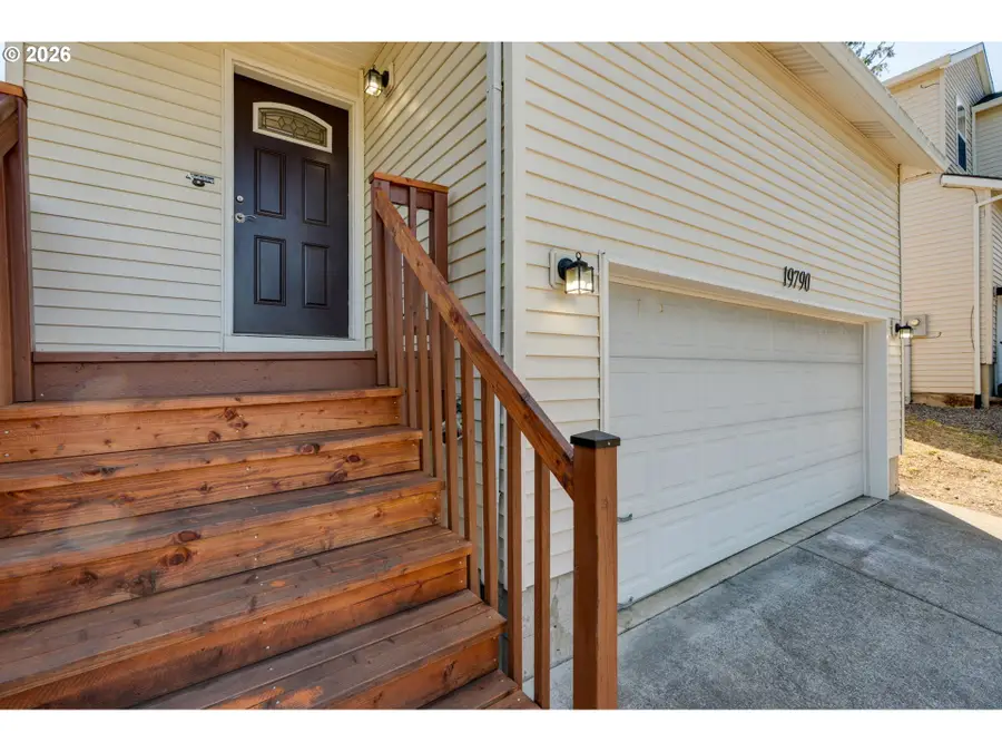 19790 SW Yocom Ln, Beaverton, OR 97007 - #2