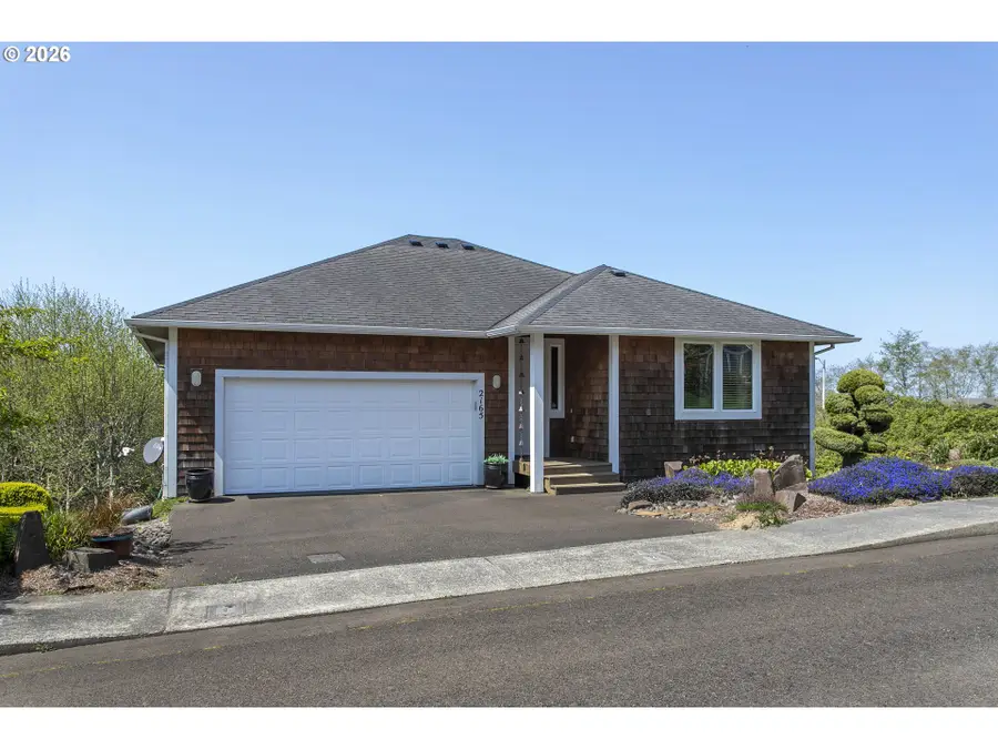 2165 Skyline Dr, Seaside, OR 97138 - #3