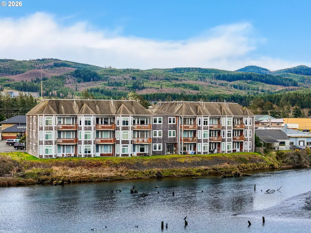 1108 S Holladay Dr #16, Seaside, OR 97138 - #1