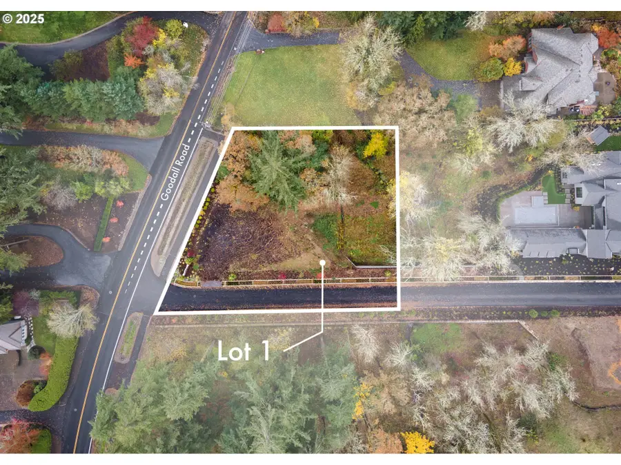 13558 Goodall Rd #1, Lake Oswego, OR 97034 - Image #2