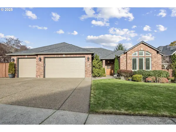 1627 NW 35th Cir, Camas, WA 98607
