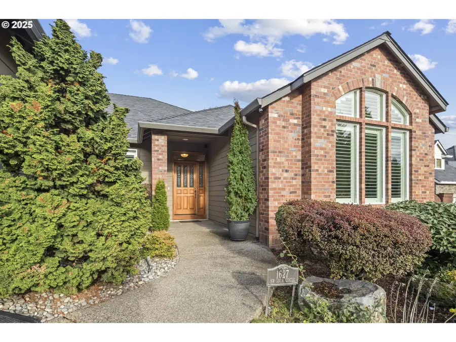 1627 NW 35th Cir, Camas, WA 98607 - Image #2