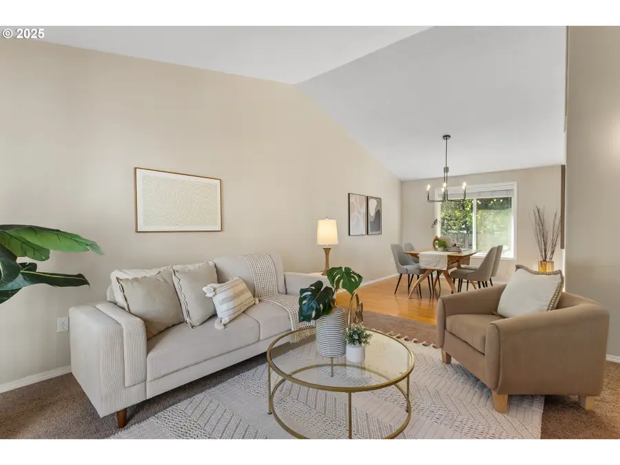 17239 Rebecca Ln, Lake Oswego, OR 97035 - Image #3