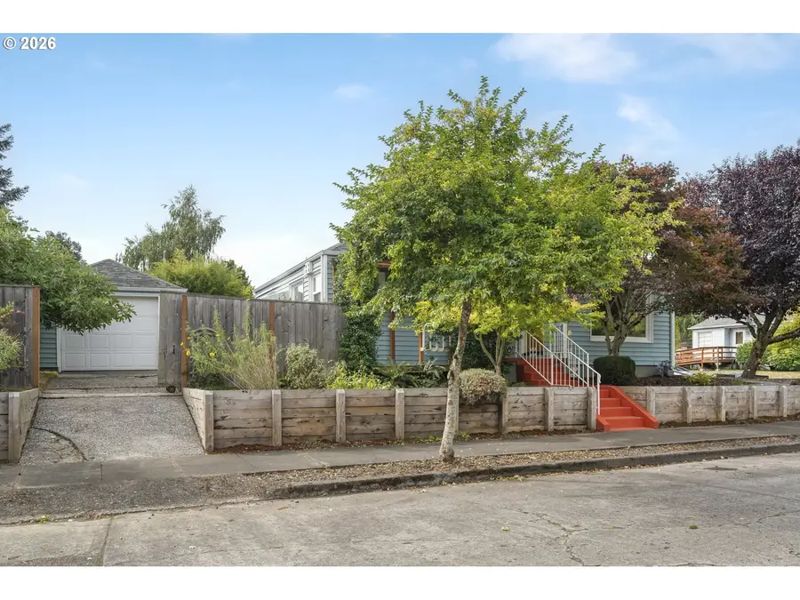1808 NE Rosa Parks Way, Portland, OR 97211 - #3