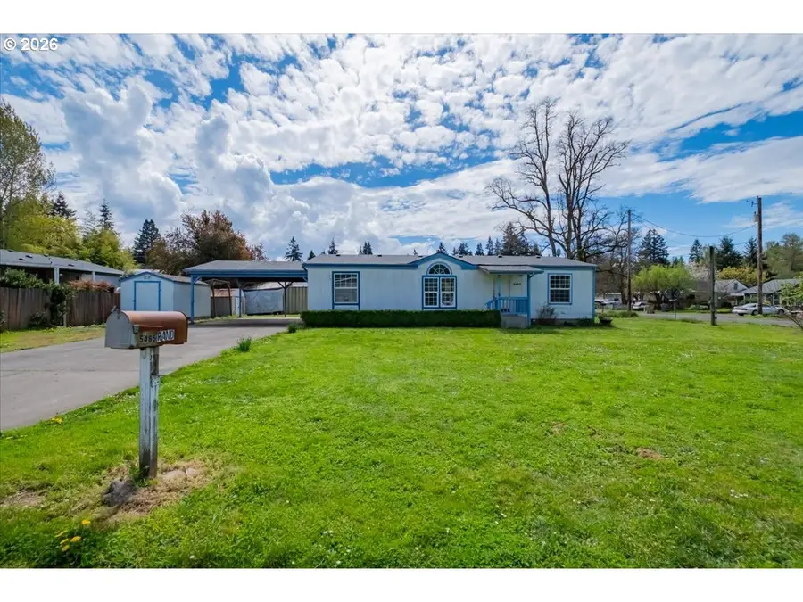 5465 Nandina St, Sweet Home, OR 97386 - #2