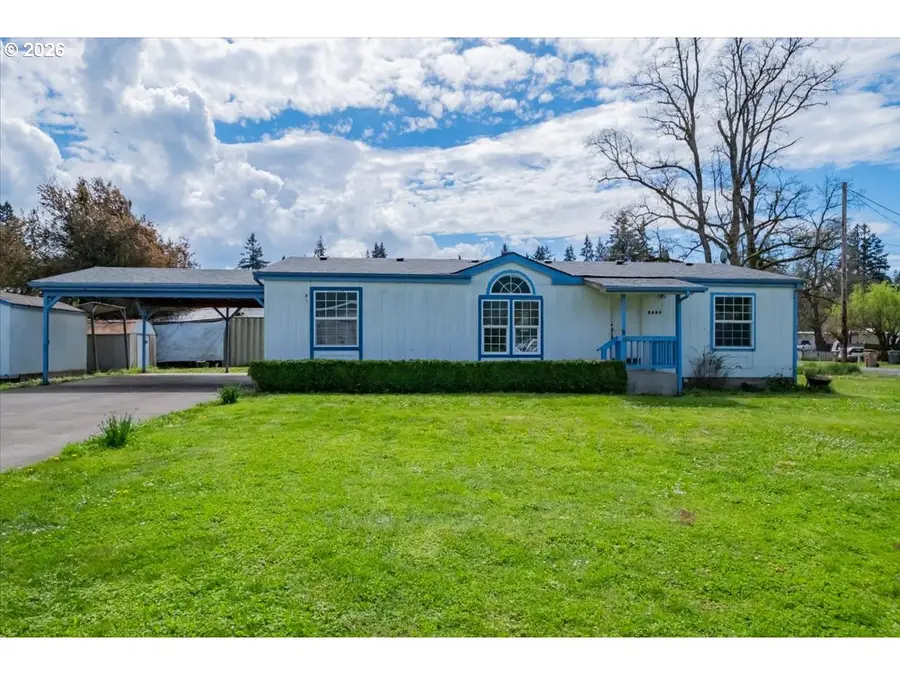 5465 Nandina St, Sweet Home, OR 97386 - #3