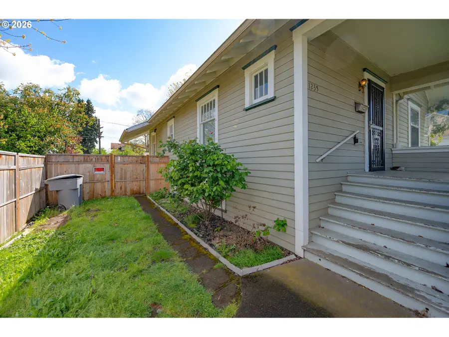 1235 Washington St Sw, Albany, OR 97321 - #3