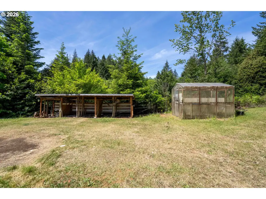 99104 Lone Pine Ln, Remote, OR 97458 - #3