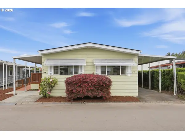 13640 SE Highway 212 #10, Clackamas, OR 97015