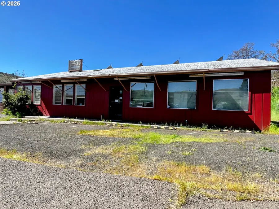 99 3rd St, Maupin, OR 97037 - Image #2