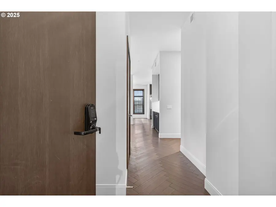 21 D Ave #5, Lake Oswego, OR 97034 - Image #2