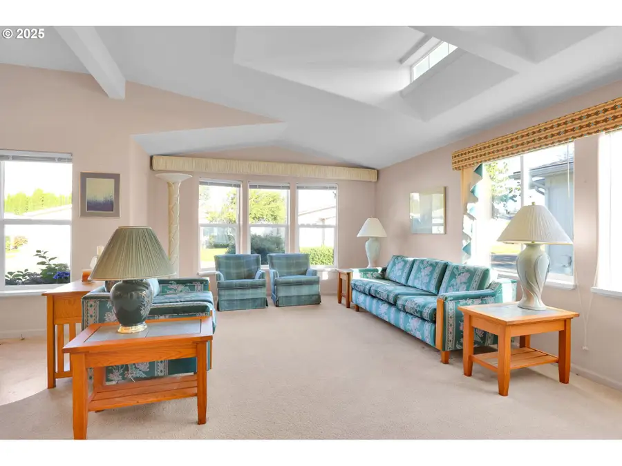 2488 Northampton, Eugene, OR 97404 - Image #3