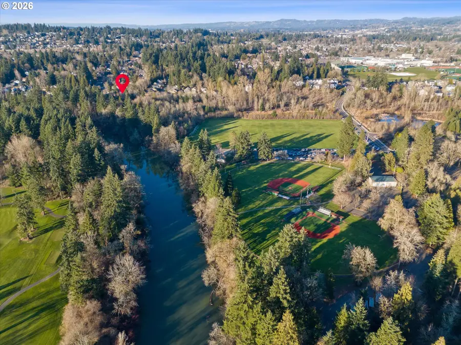 9685 SW Riverwood Ln, Tigard, OR 97224 - #2