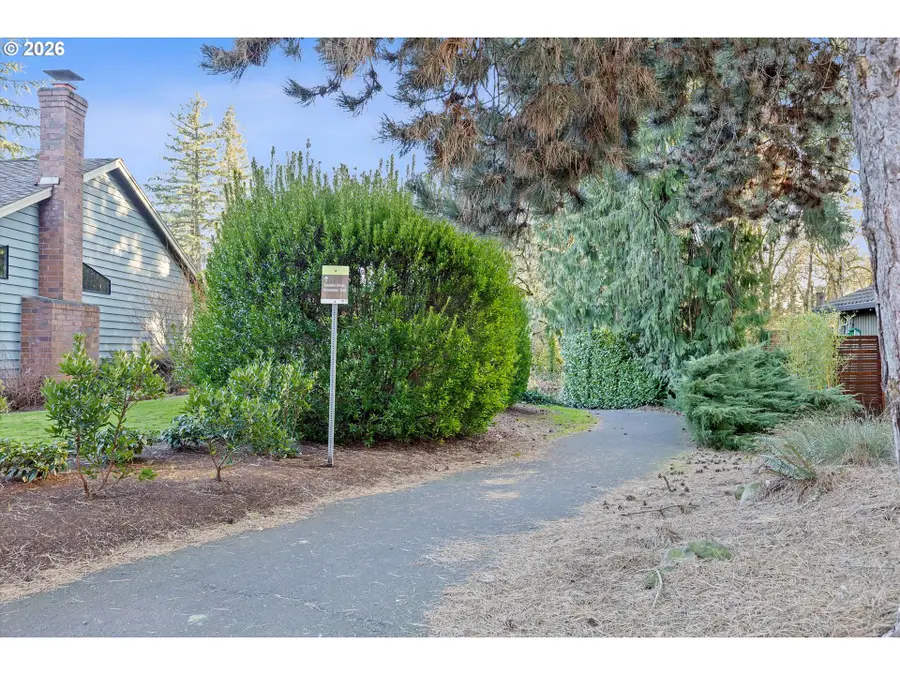 9685 SW Riverwood Ln, Tigard, OR 97224 - #3