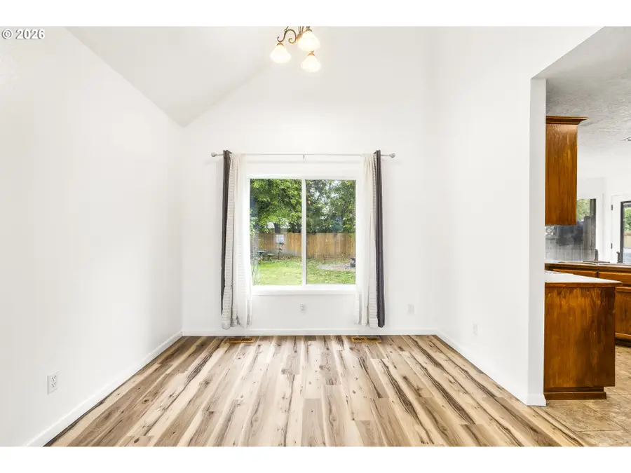 270 Martin Way S, Monmouth, OR 97361 - #3