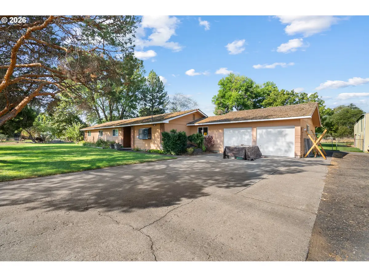 2225 NW Geer Rd, Hermiston, OR 97838 - #1