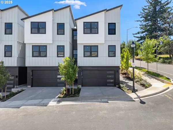 3998 NW 64th Ave #L 20, Camas, WA 98607